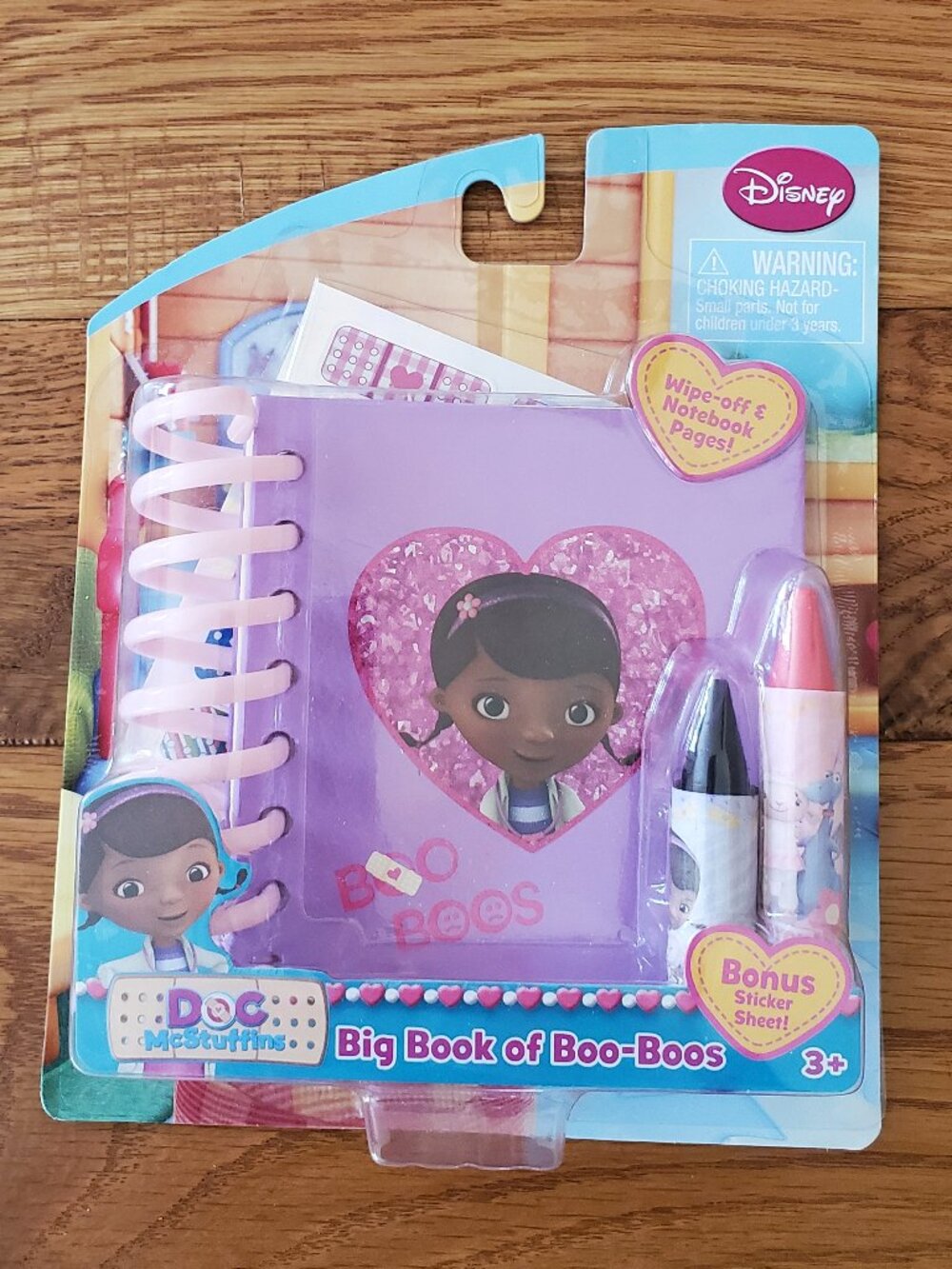 BNNU Doc McStuffins Big Book of Boo-Boos